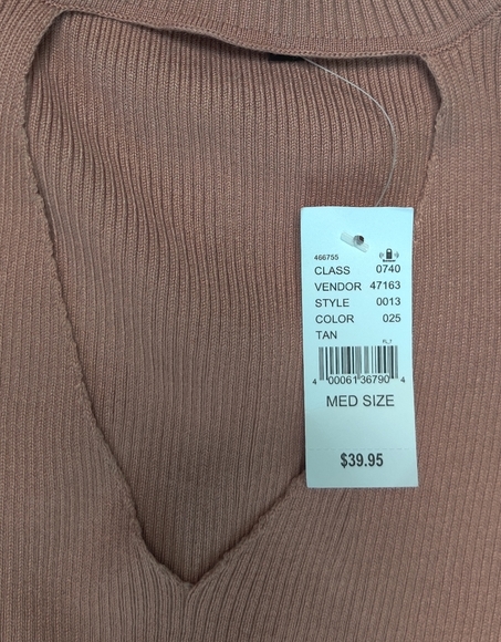 Brand New!! Blush ribbed mock neck cut out top - Picture 2 of 6